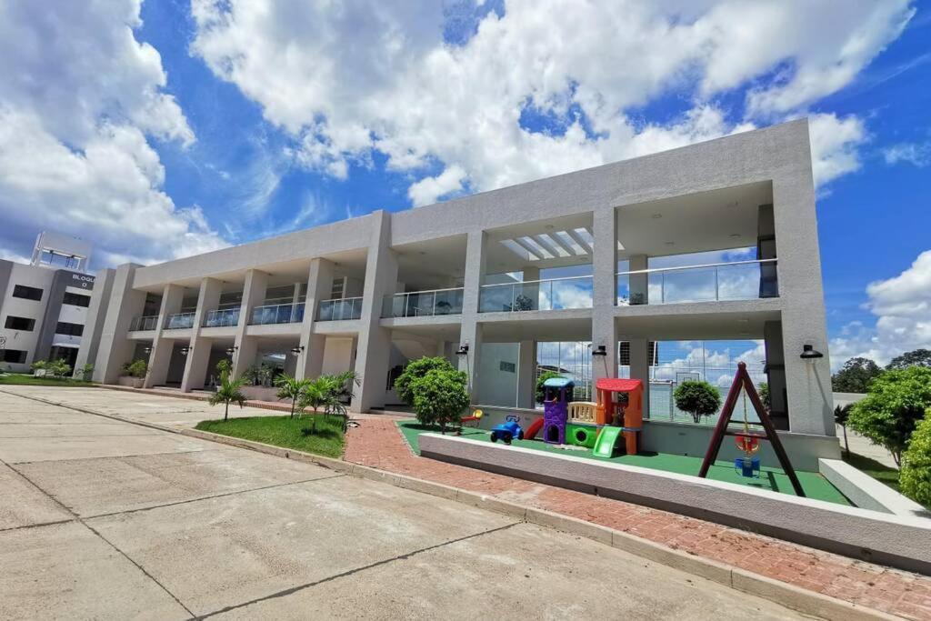 圣克鲁斯Mi Casa, Su Casa - Moderno Y Chic.别墅 外观 照片